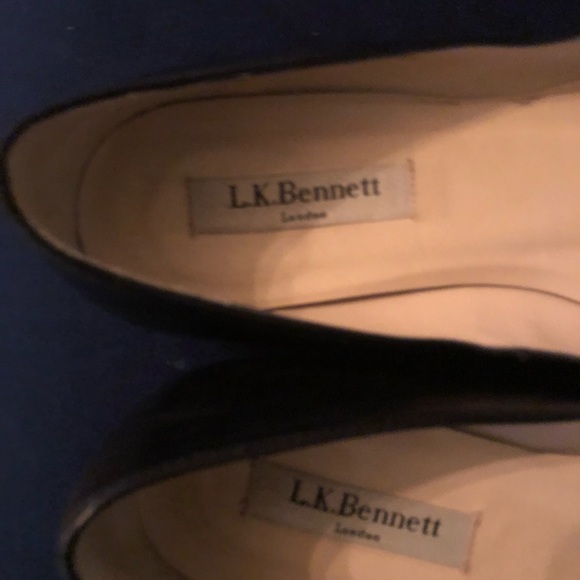 Two tone black and blue  LK Bennett flats - Picture 2 of 3